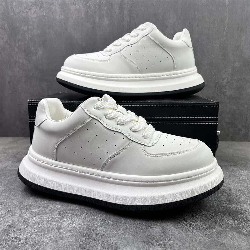 网红爆款休闲男鞋2025秋季新款运动鞋百搭潮流高级感厚底增高板鞋