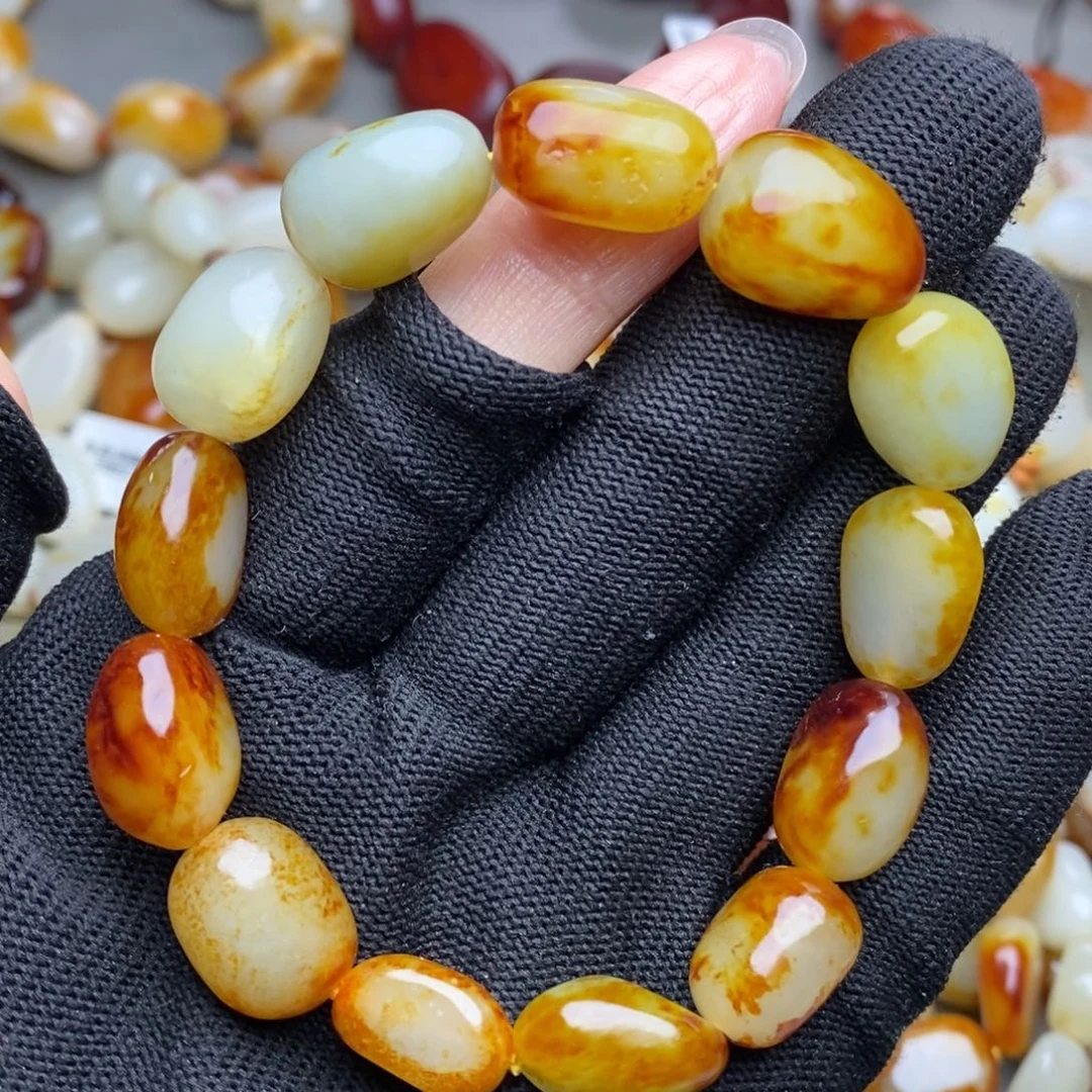 和田玉未镶嵌手链