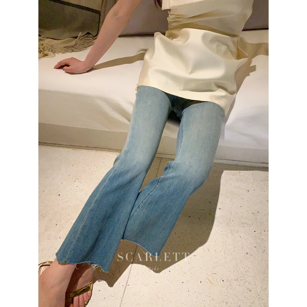 【口碑奢品】你的呵呵Scarlett 高腰显瘦不锁边渐变微喇九分牛仔裤