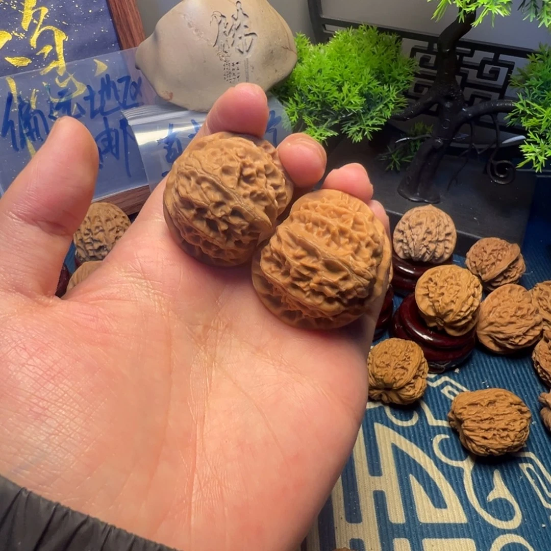 38尺全品无修桃心宫灯