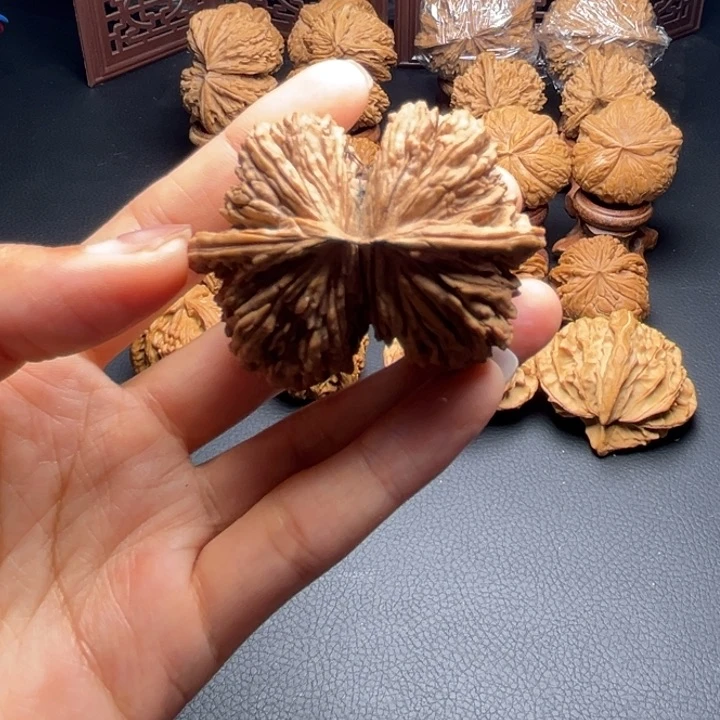 小*四座楼连体核桃哈哈哈
