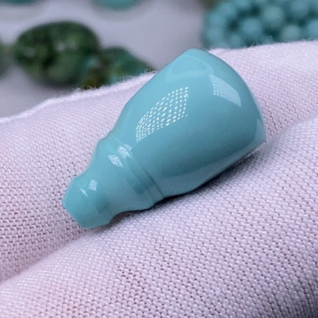 绿松石未镶嵌珠宝奇石12.3mm
