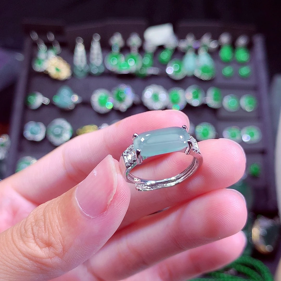 翡翠未镶嵌颈饰天然