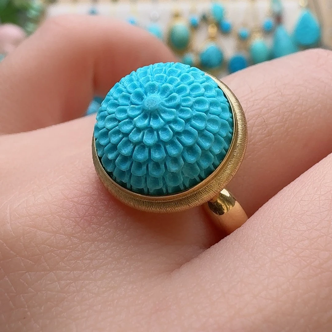 绿松石配饰18K金镶嵌