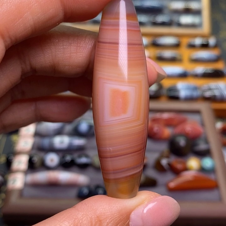 未镶嵌玛瑙/玉髓珠宝奇石M*