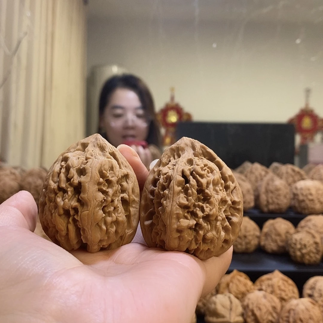 把件文玩核桃刹***恒44➕核樽