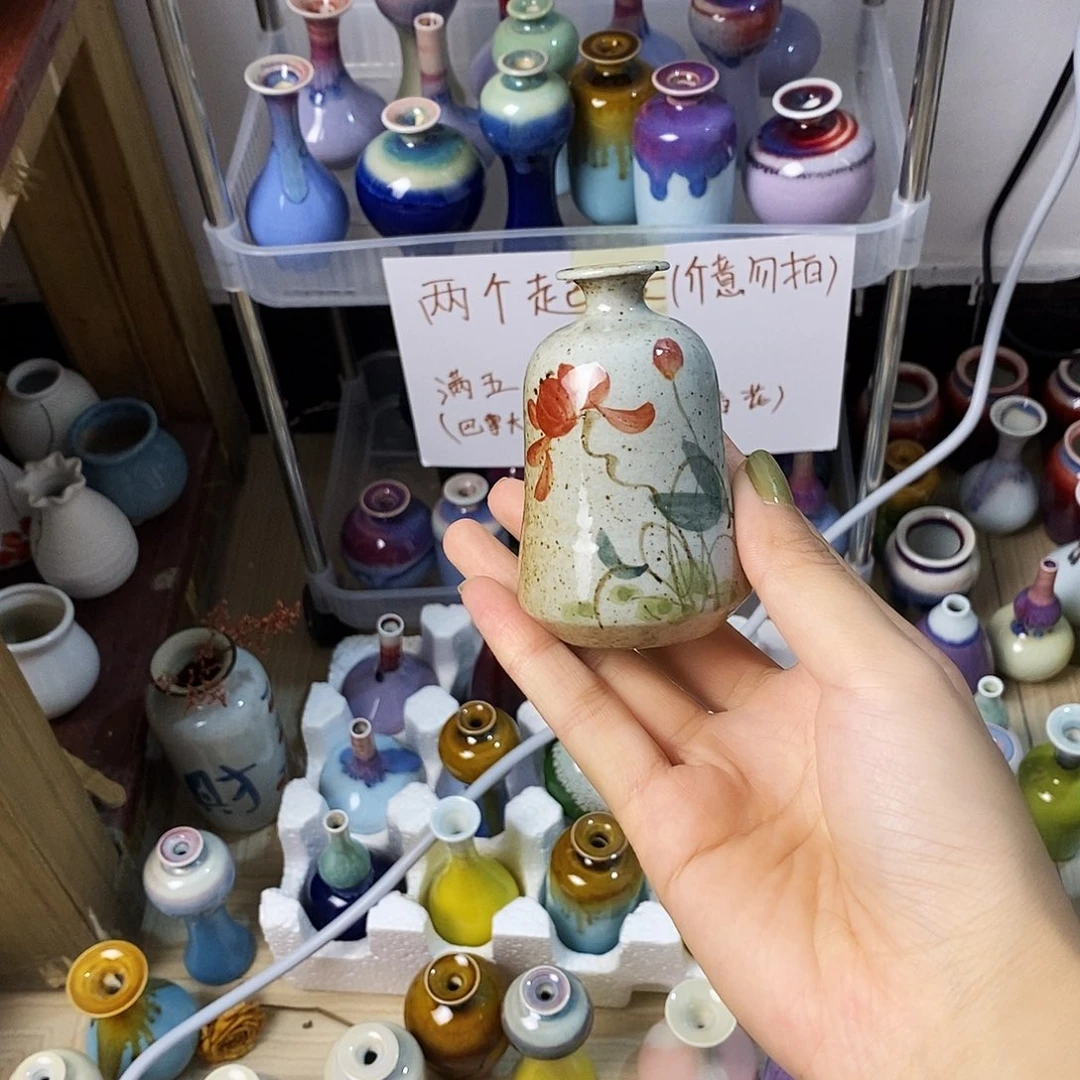摆件巴掌大不插花景德镇高温陶瓷小花器