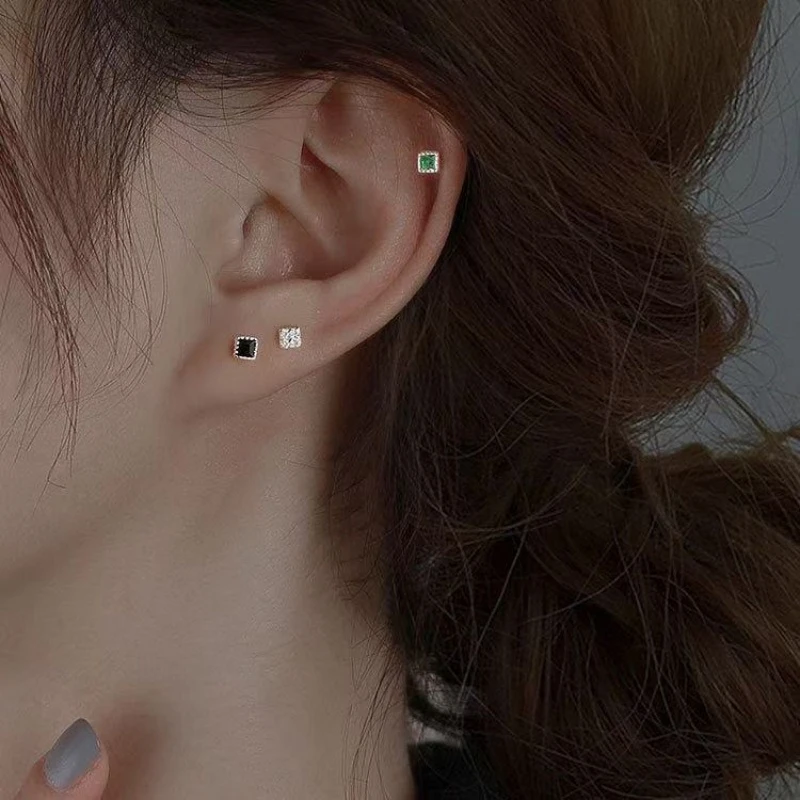铜合金耳饰 多色闪钻耳钉女2025新款爆款小巧高级感养耳洞耳骨钉