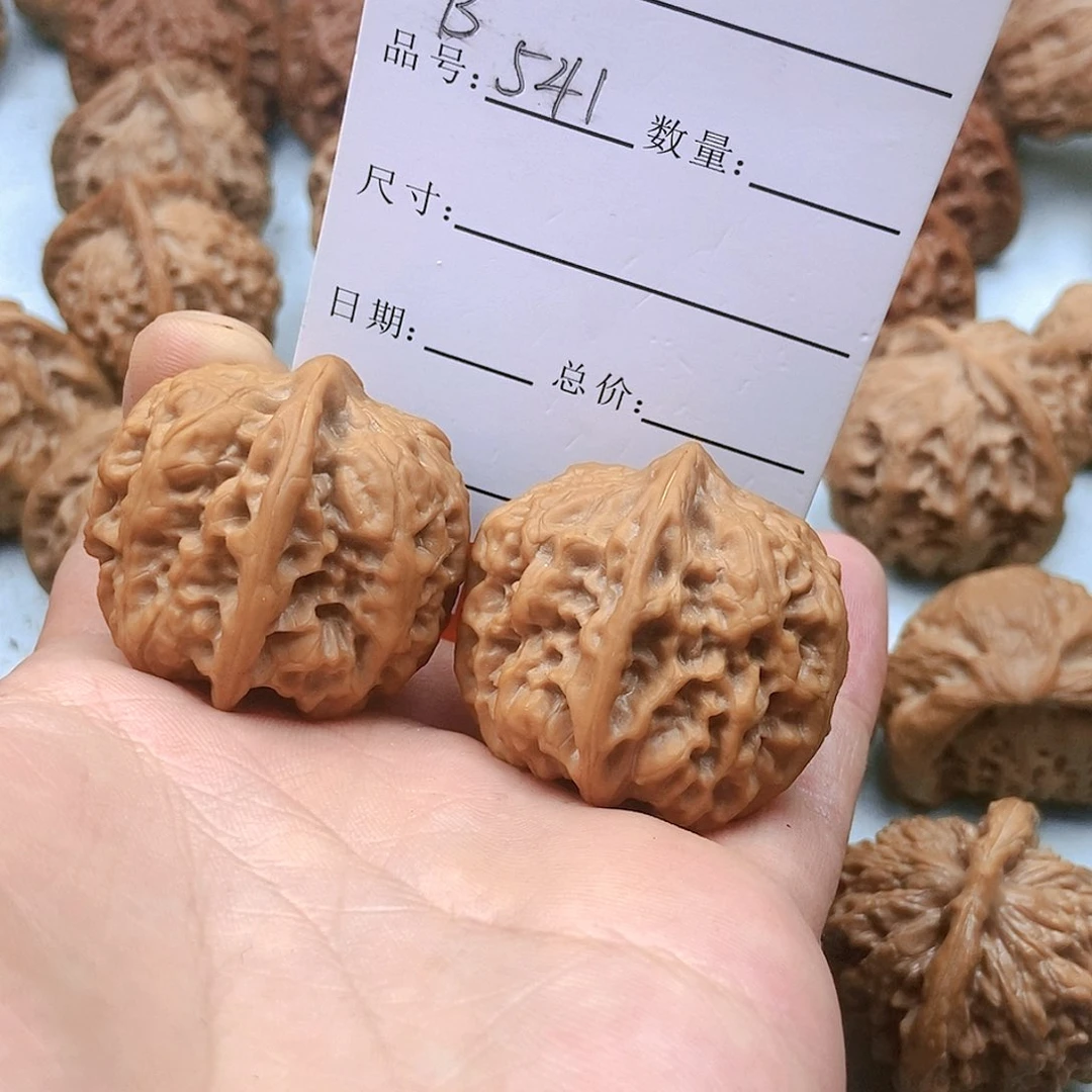文玩核桃吊坠541号方金蝉35尺蜡皮