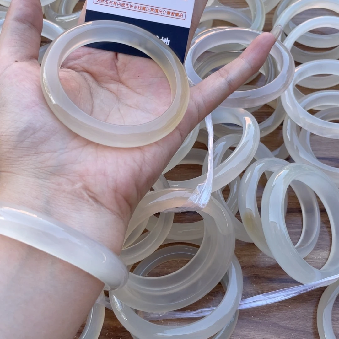 1****手镯玛瑙/玉髓未镶嵌