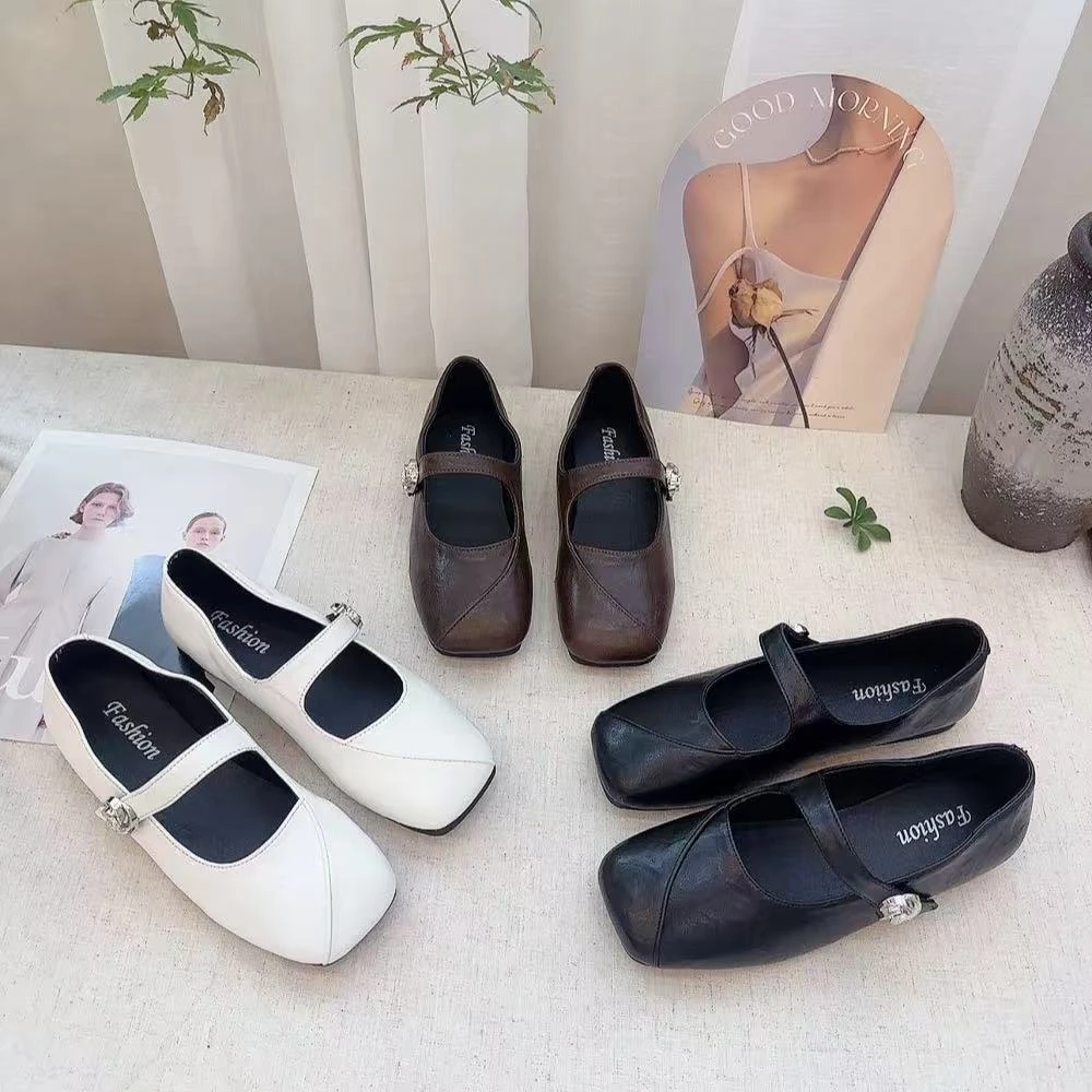 0515新款方头魔术贴软底舒适百搭小单鞋仓