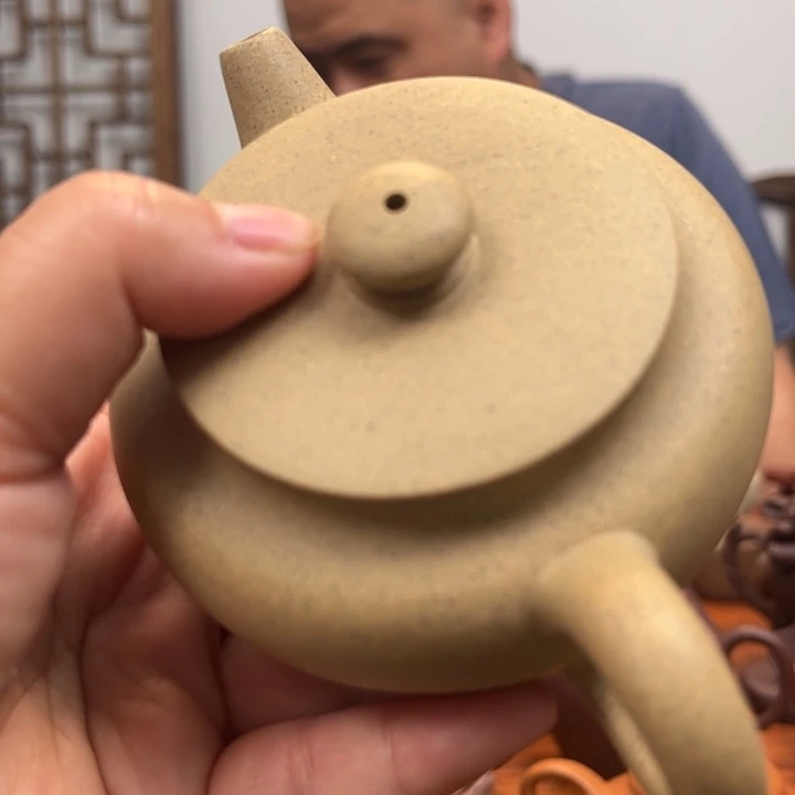 紫砂扁石本绿半手工制作