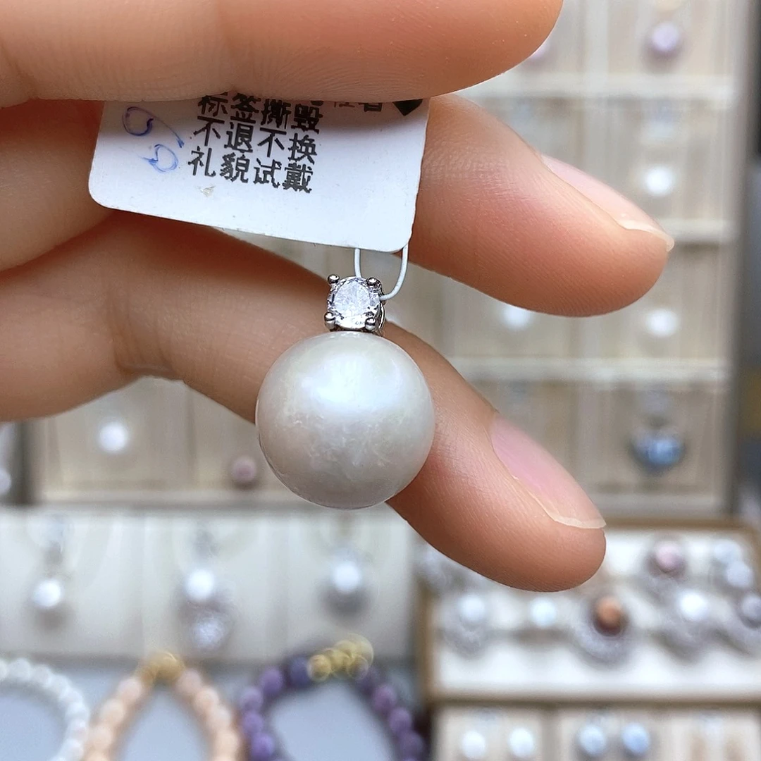 淡水珍珠合金颈饰