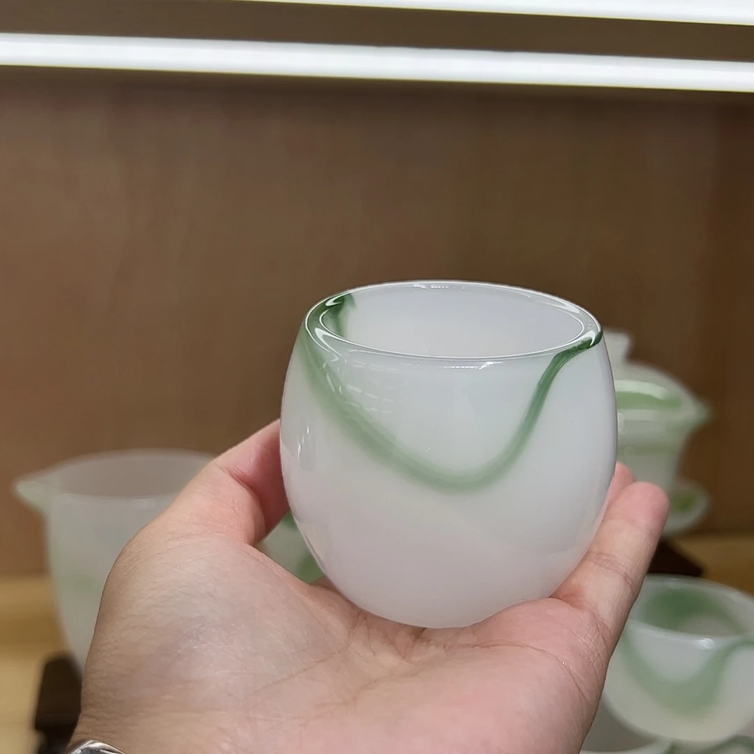 不带礼盒飘绿主人杯