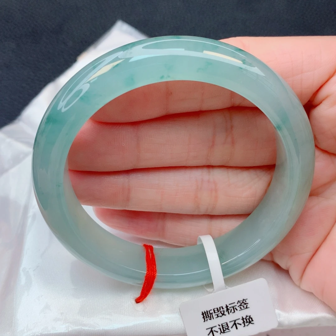 翡翠未镶嵌手镯55.4圈 糯冰起光起胶蓝底飘花