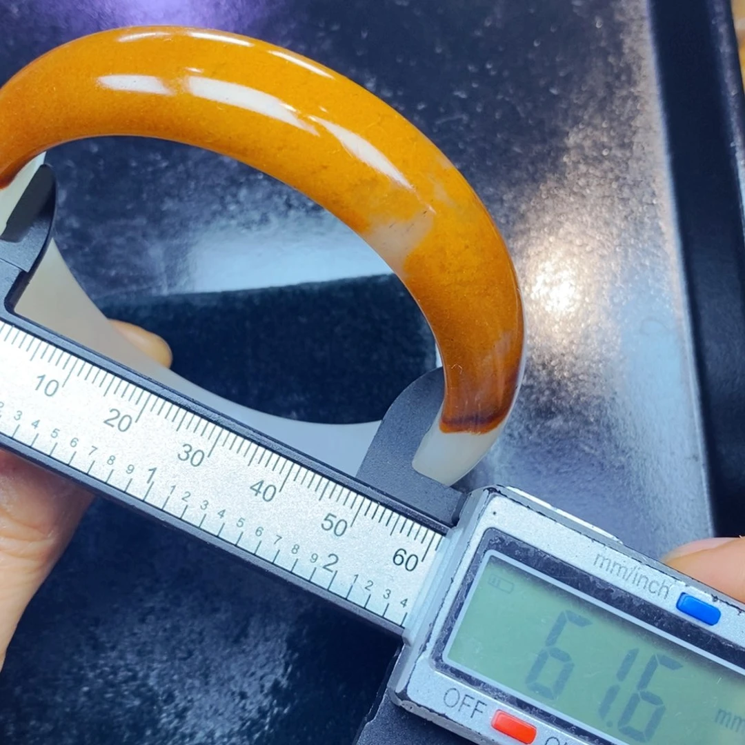 合金石英质玉（黄龙玉）珠宝半成品