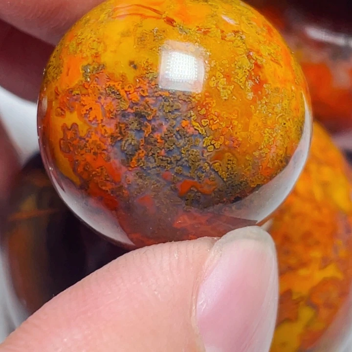 目***3玛瑙/玉髓未镶嵌玛瑙