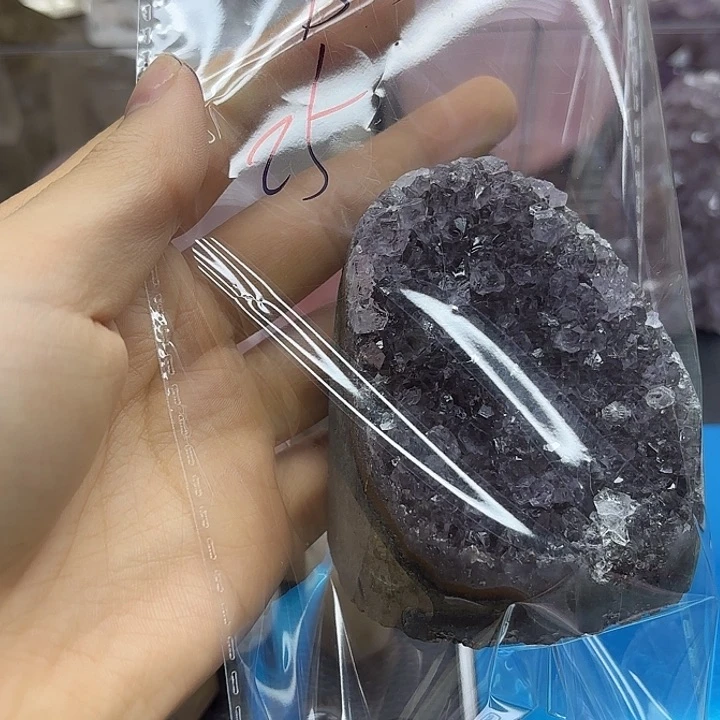 吾***白紫晶珠宝半成品未镶嵌153