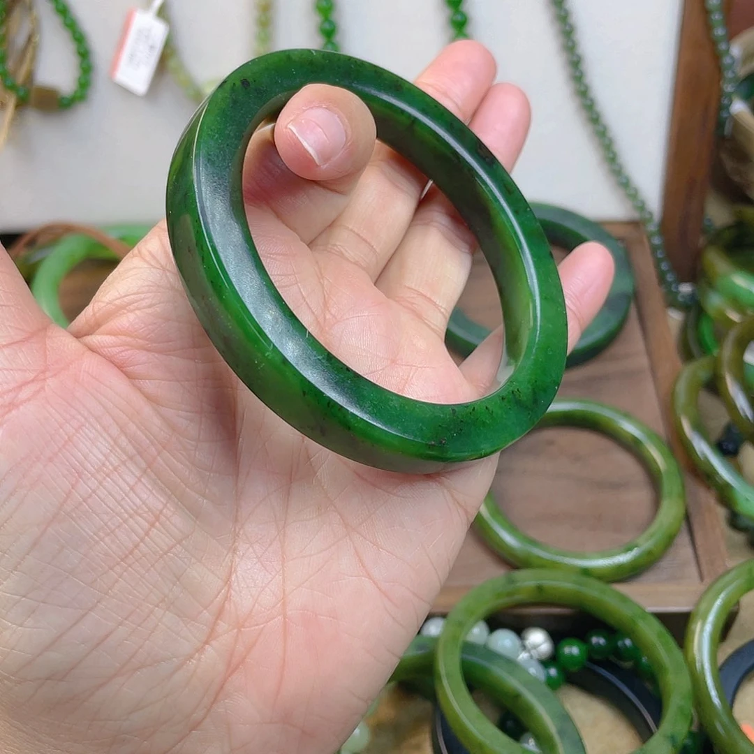 未镶嵌手镯和田玉63