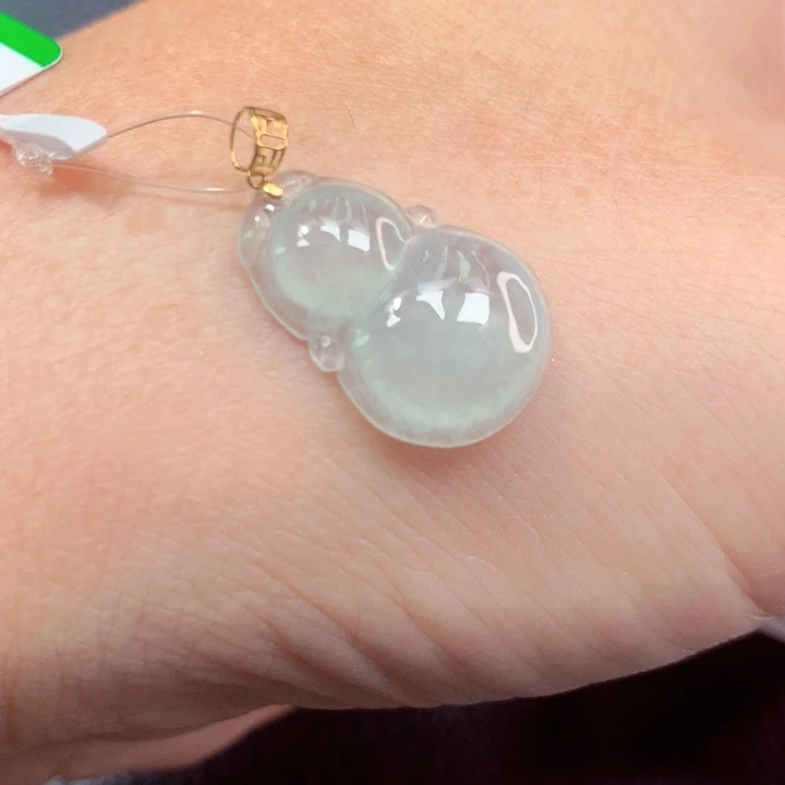 定制翡翠18K金镶嵌翡翠