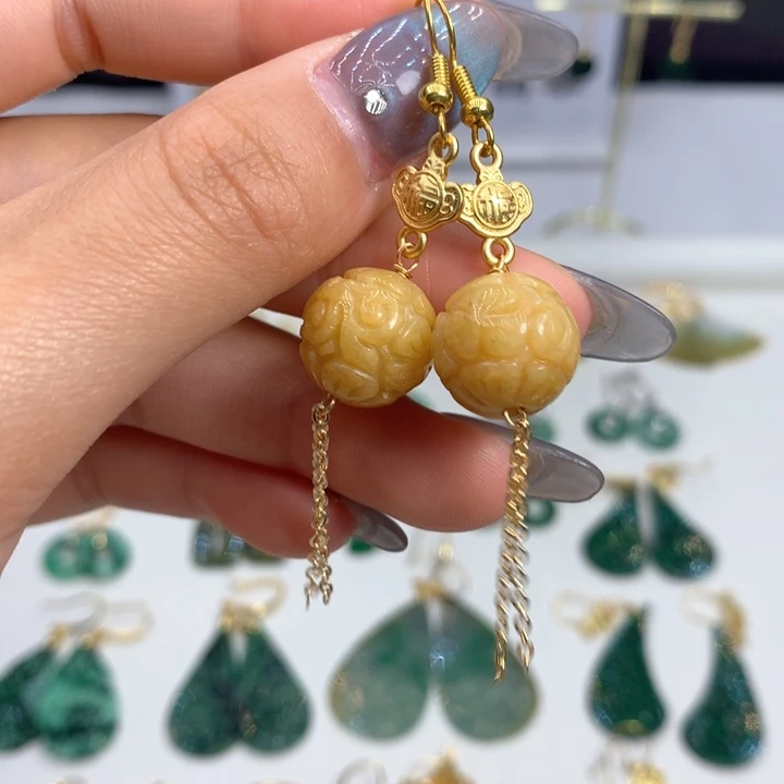 翡翠未镶嵌耳饰耳饰