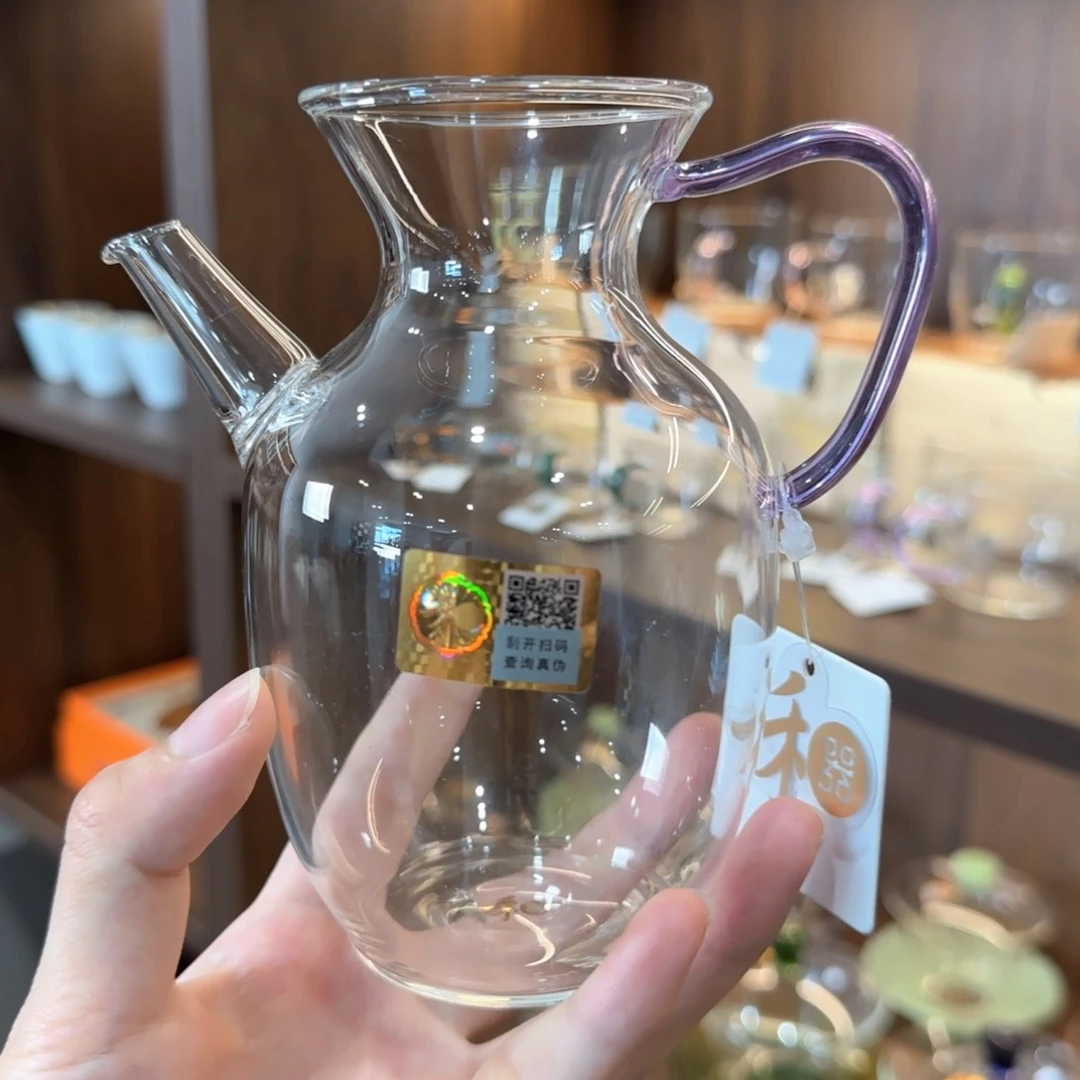 禾器昭然浅紫色。。。