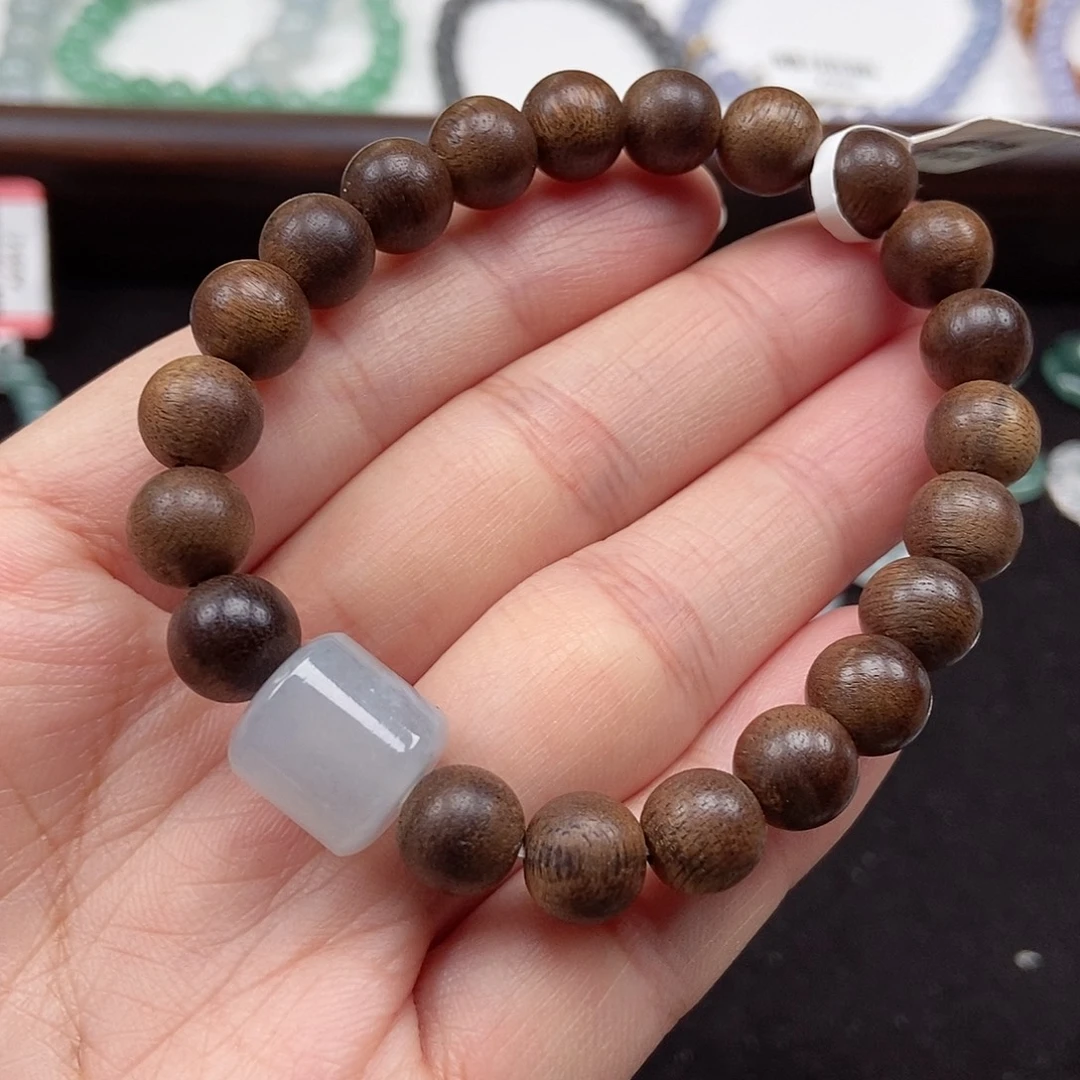 翡翠未镶嵌手串卡11.7