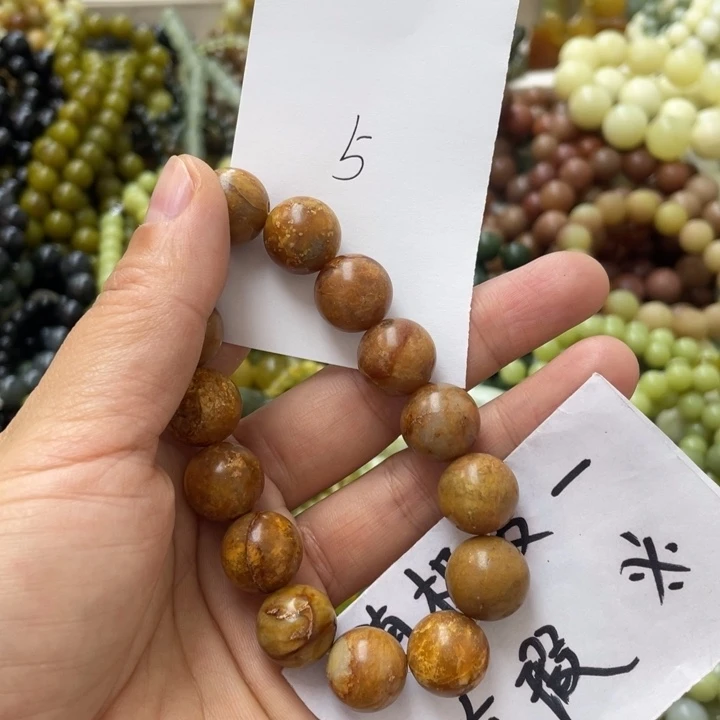 未镶嵌蛇纹石玉手链