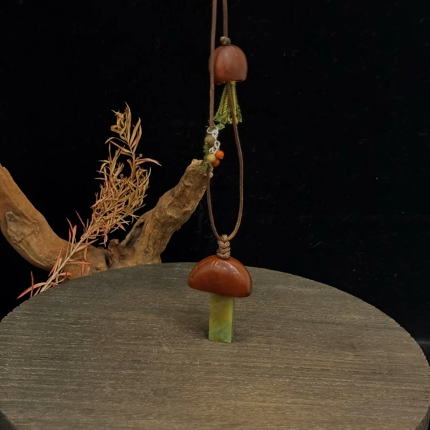 叁里｜小女孩｜和田玉黑羊洞设计款吊坠多样性发其一