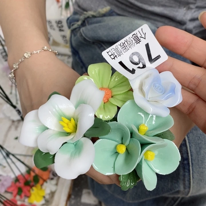 摆件陶瓷材料加工