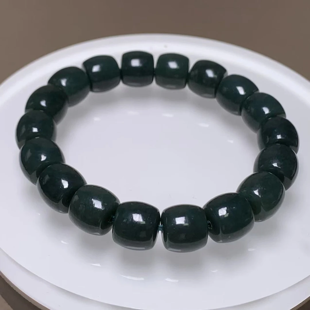 F460海川拍卖和田玉手串