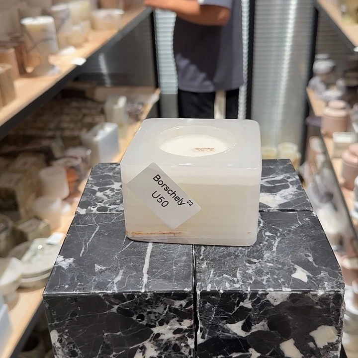 大理石U50。 心。