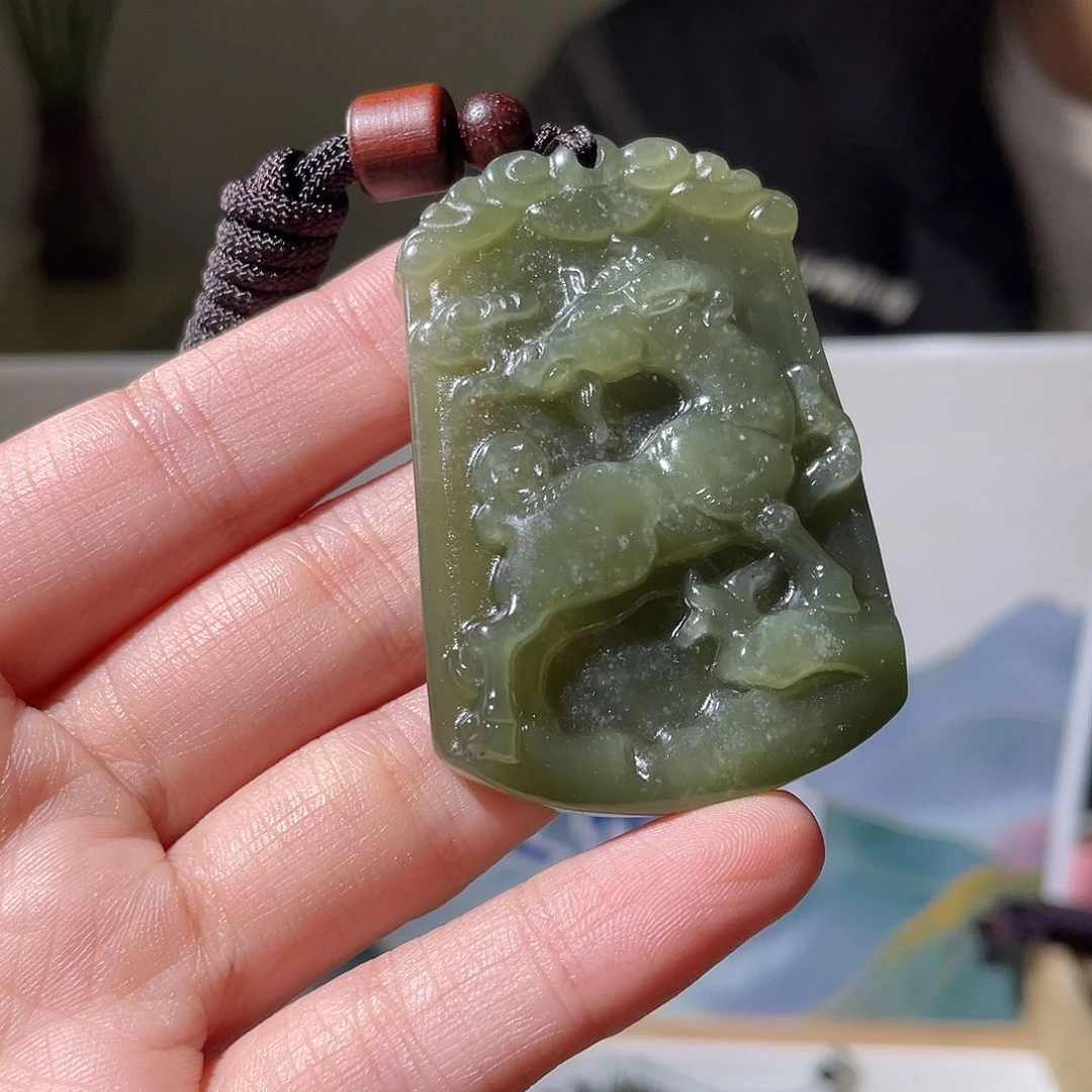 和田玉未镶嵌颈饰