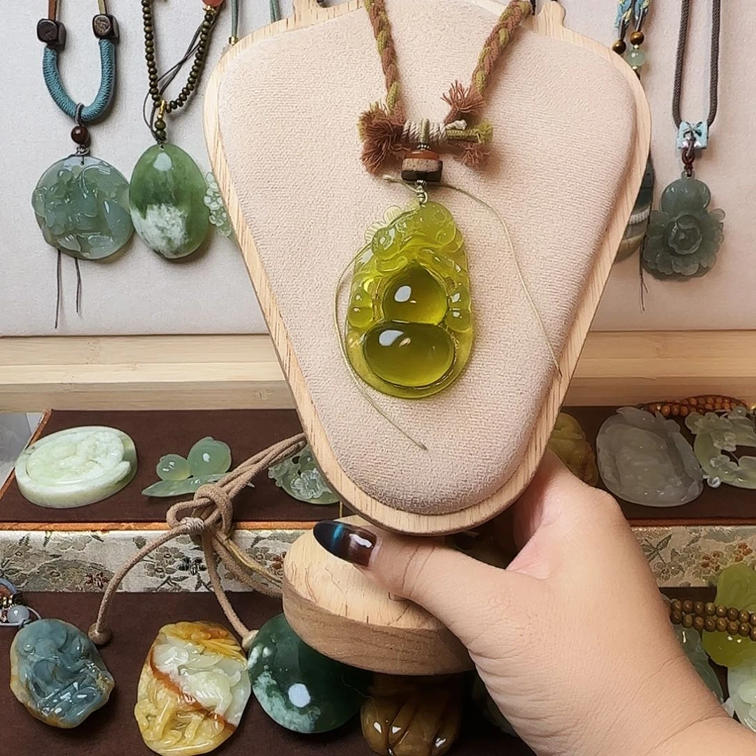 紫****蛇纹石玉合金颈饰