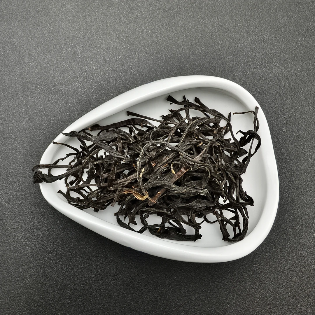 荒野红茶峨眉山高山茶浓香蜜香花果香一芽三叶罐装