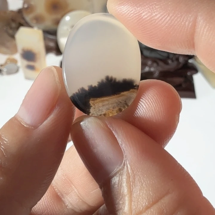 玛瑙/玉髓未镶嵌珠宝半成品