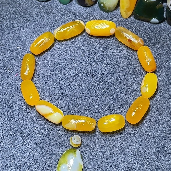 未镶嵌玛瑙/玉髓珠宝奇石