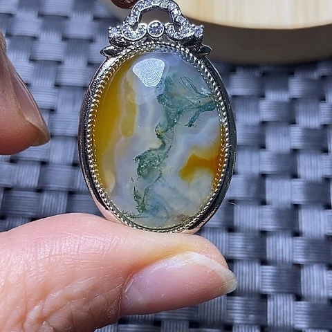 未镶嵌颈饰玛瑙/玉髓杜**动