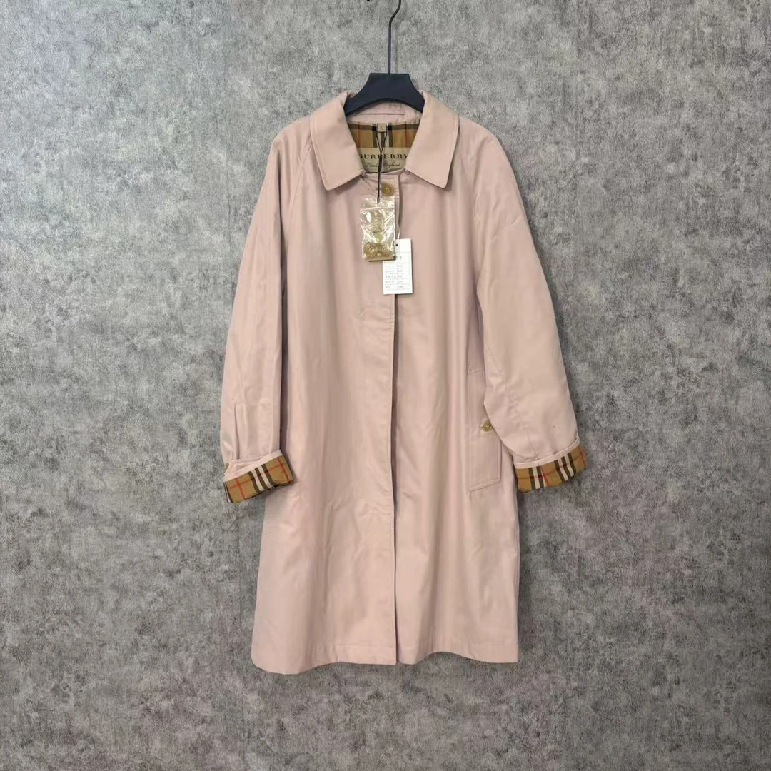 未使用 BURBERRY/博柏利 Burberry粉色风衣外套