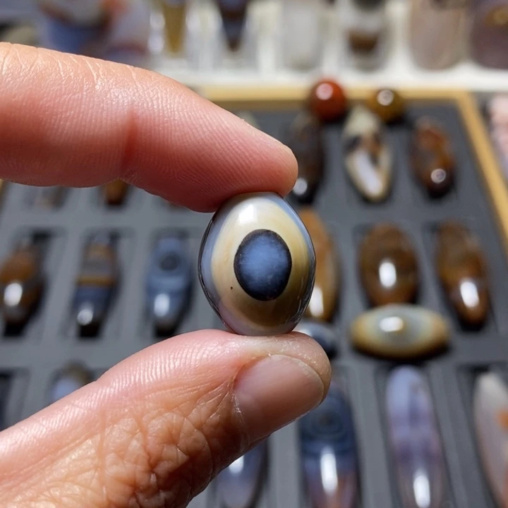 玛瑙/玉髓珠宝半成品未镶嵌铁*生