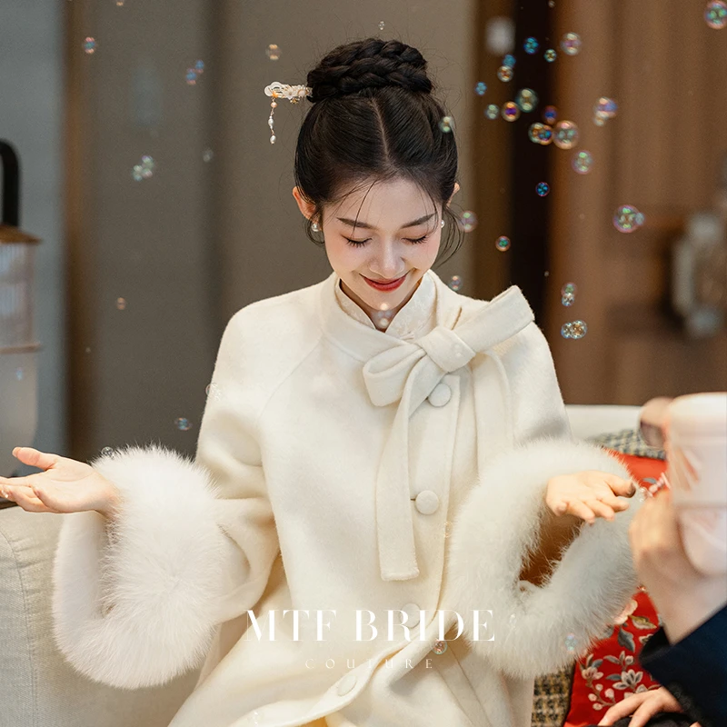 满庭芳白色双面羊毛大衣女新娘气质订婚礼服外套2025秋冬款高级感