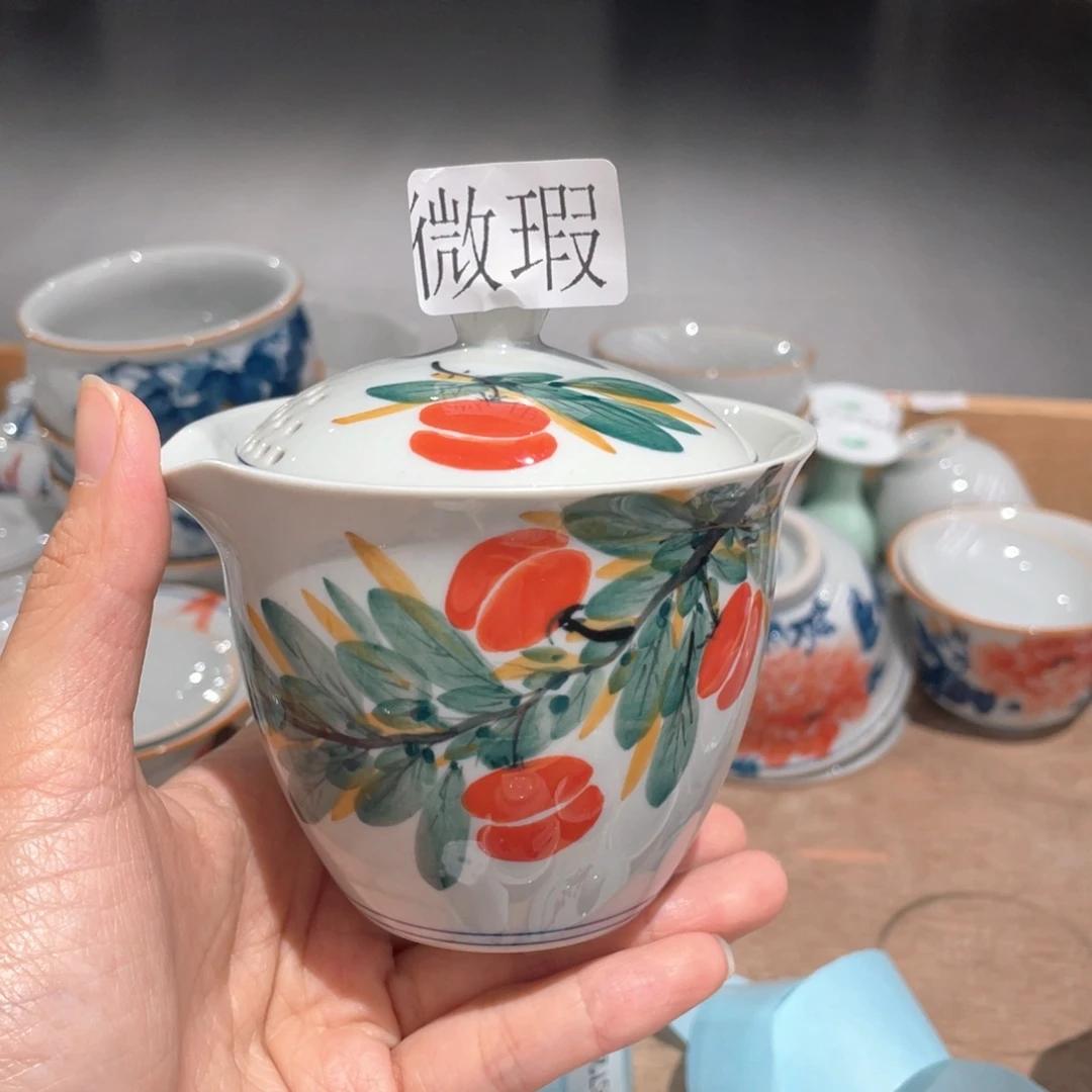 釉下手绘茶具微瑕