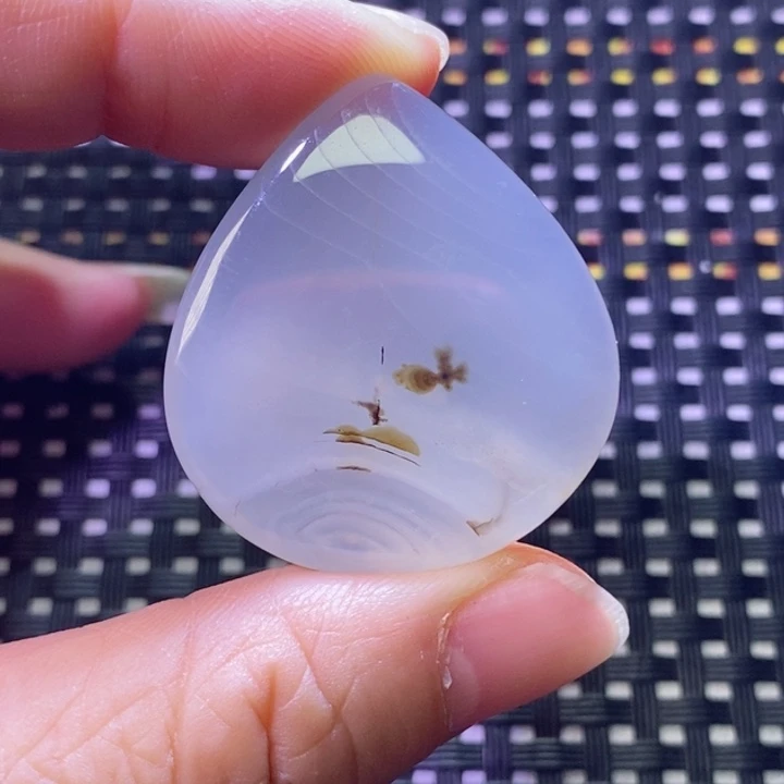 玛瑙/玉髓颈饰未镶嵌阿****吁