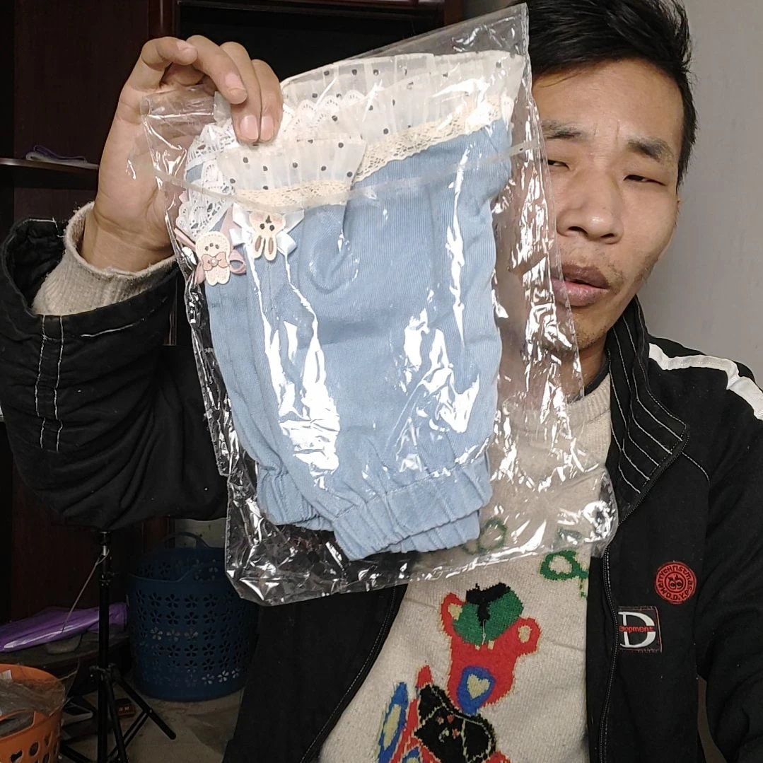 小****哦哦哦哦哦哦哦哦哦