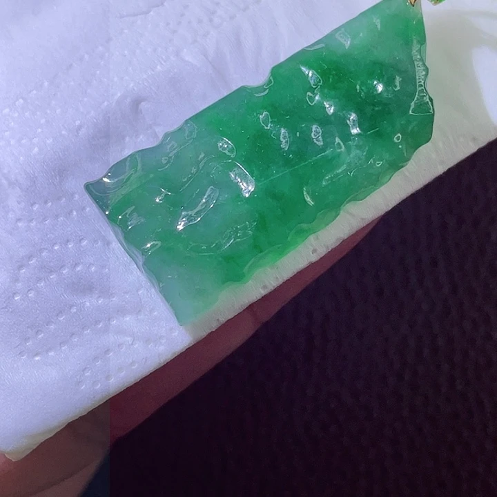 颈饰18K金镶嵌翡翠翡翠