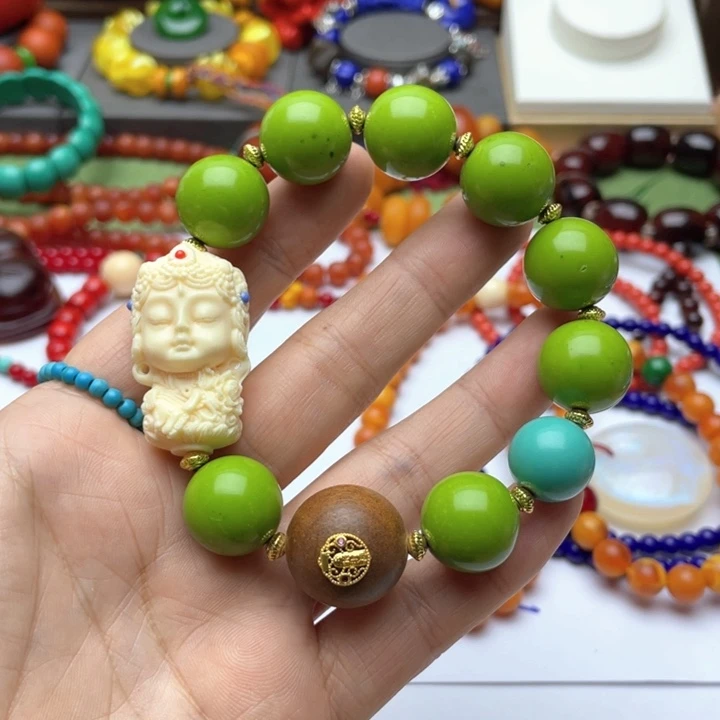 树脂制品?****?15号设计款手串