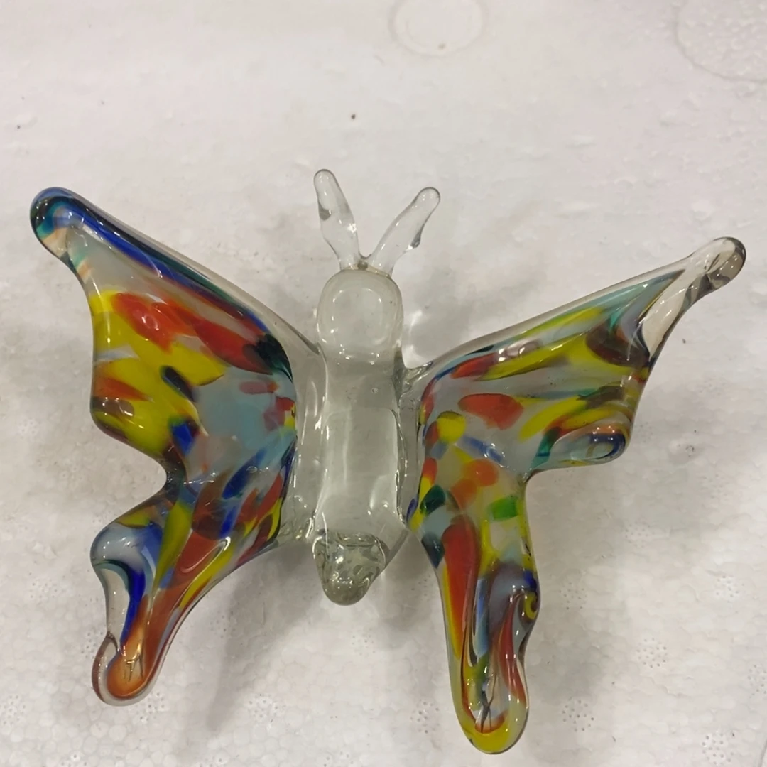 琉璃彩色蝴蝶一个
