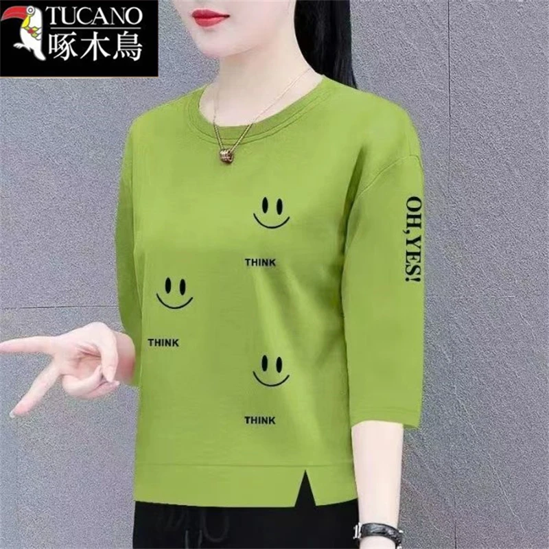 啄木鸟2025年夏季短款七分袖圆领T恤中年女减龄新款印花大码上衣