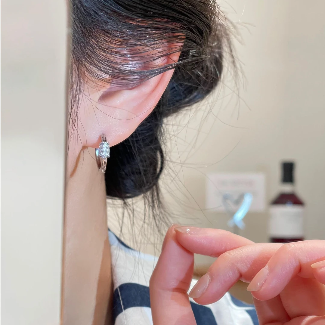 法式轻奢时尚气质千金风耳扣人气简约设计耳环R2658