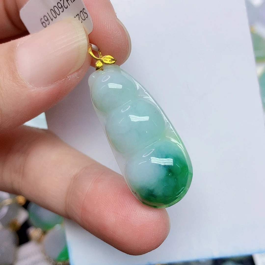 翡翠18K金镶嵌颈饰367778